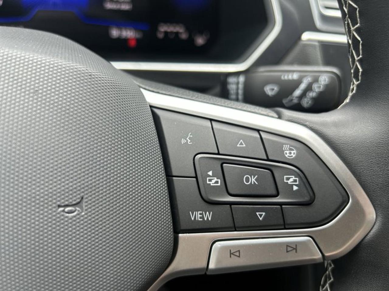 2023 Volkswagen Tiguan Trendline AWD | No Accidents | Heated Steering Wheel Photo
