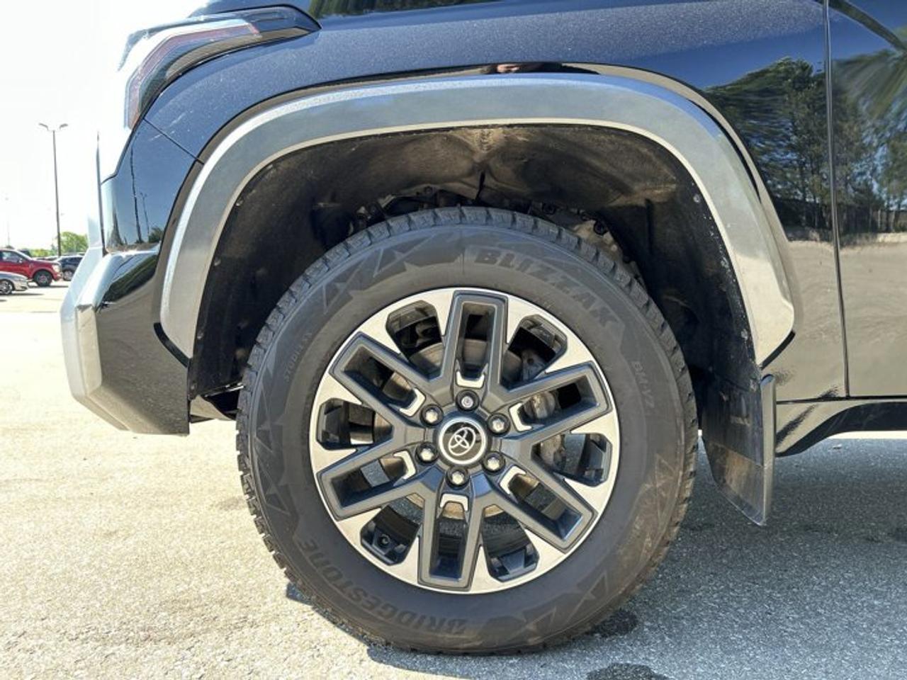 2023 Toyota Tundra Limited Crewmax 4x4 | No Accidents | Leather Seats| Ventilated Seats | Panoramic Roof Photo
