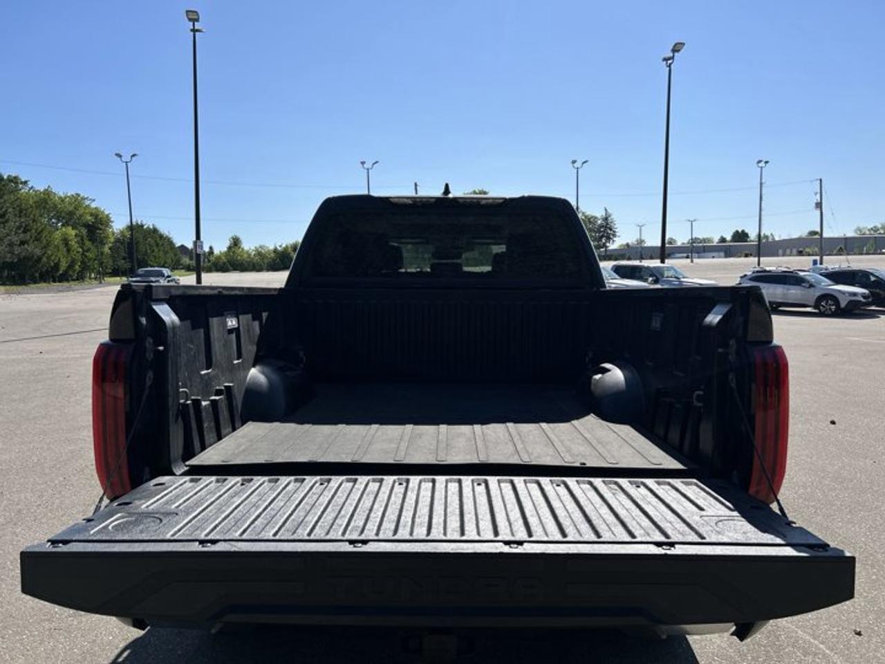 2023 Toyota Tundra Limited Crewmax 4x4 | No Accidents | Leather Seats| Ventilated Seats | Panoramic Roof Photo