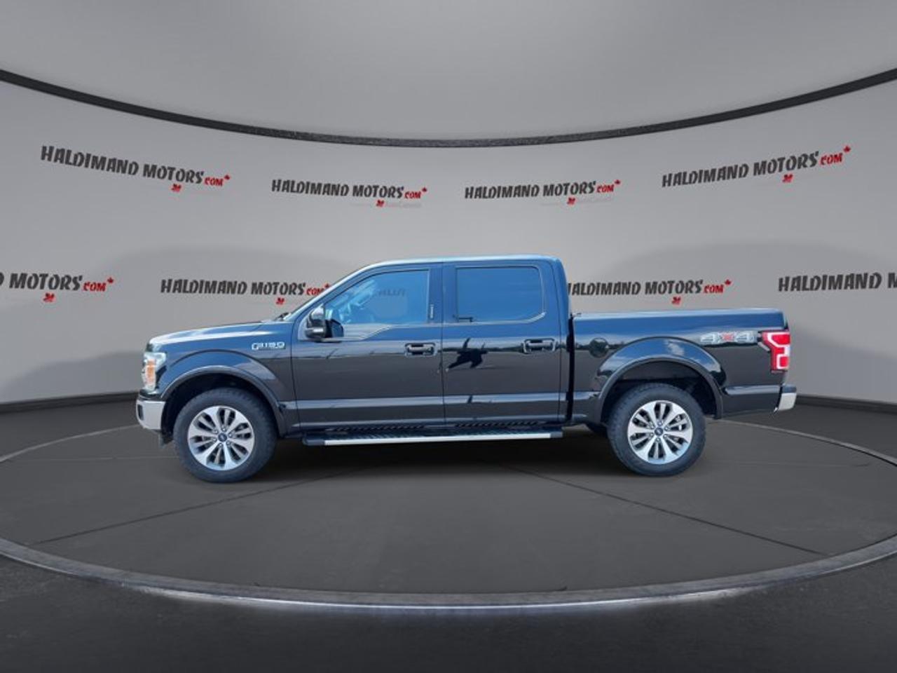 2018 Ford F-150 LARIAT SuperCrew 5.5' Box 4WD | No Accidents | Vent. Front Seats Photo