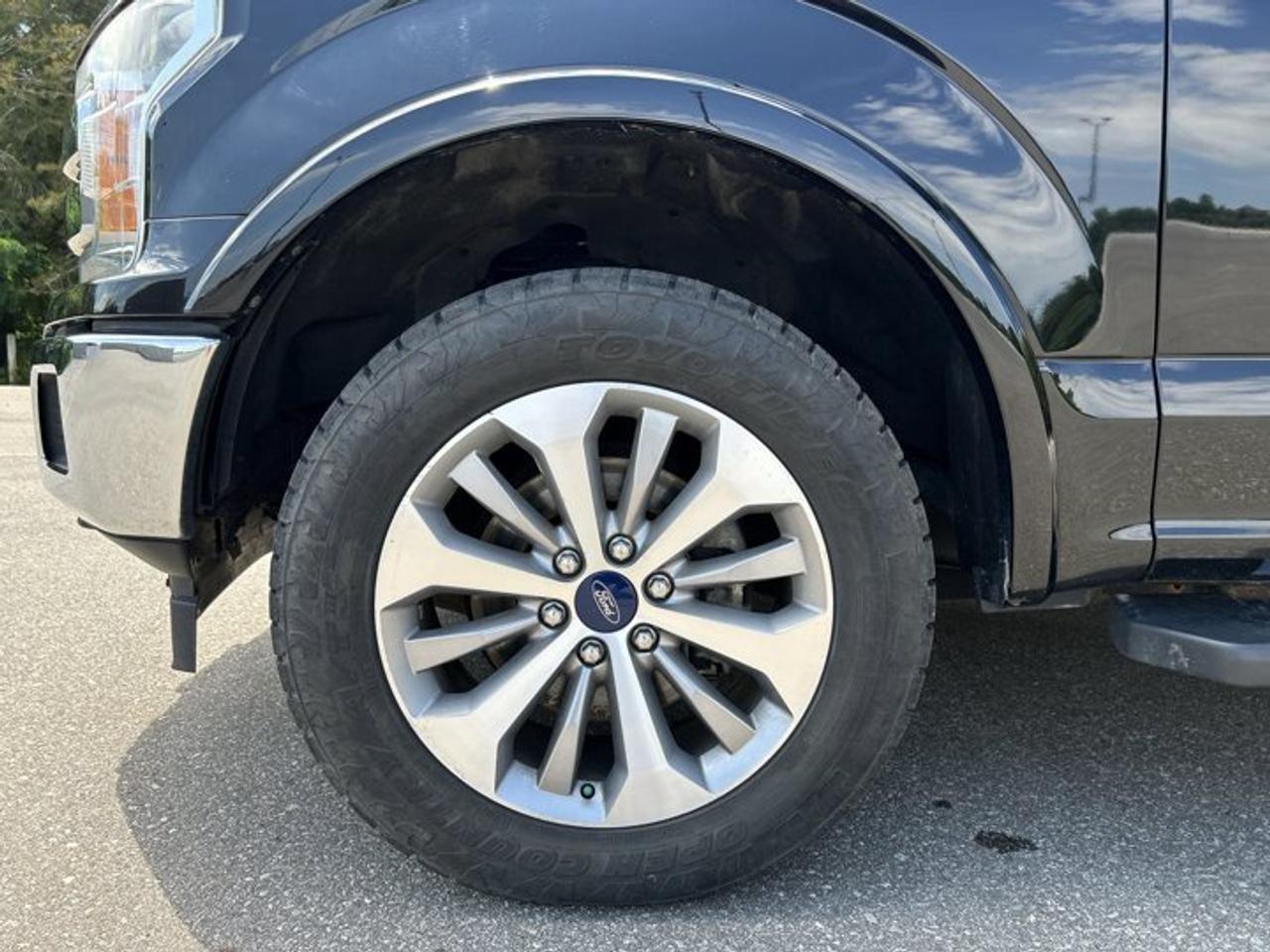 2018 Ford F-150 LARIAT SuperCrew 5.5' Box 4WD | No Accidents | Vent. Front Seats Photo