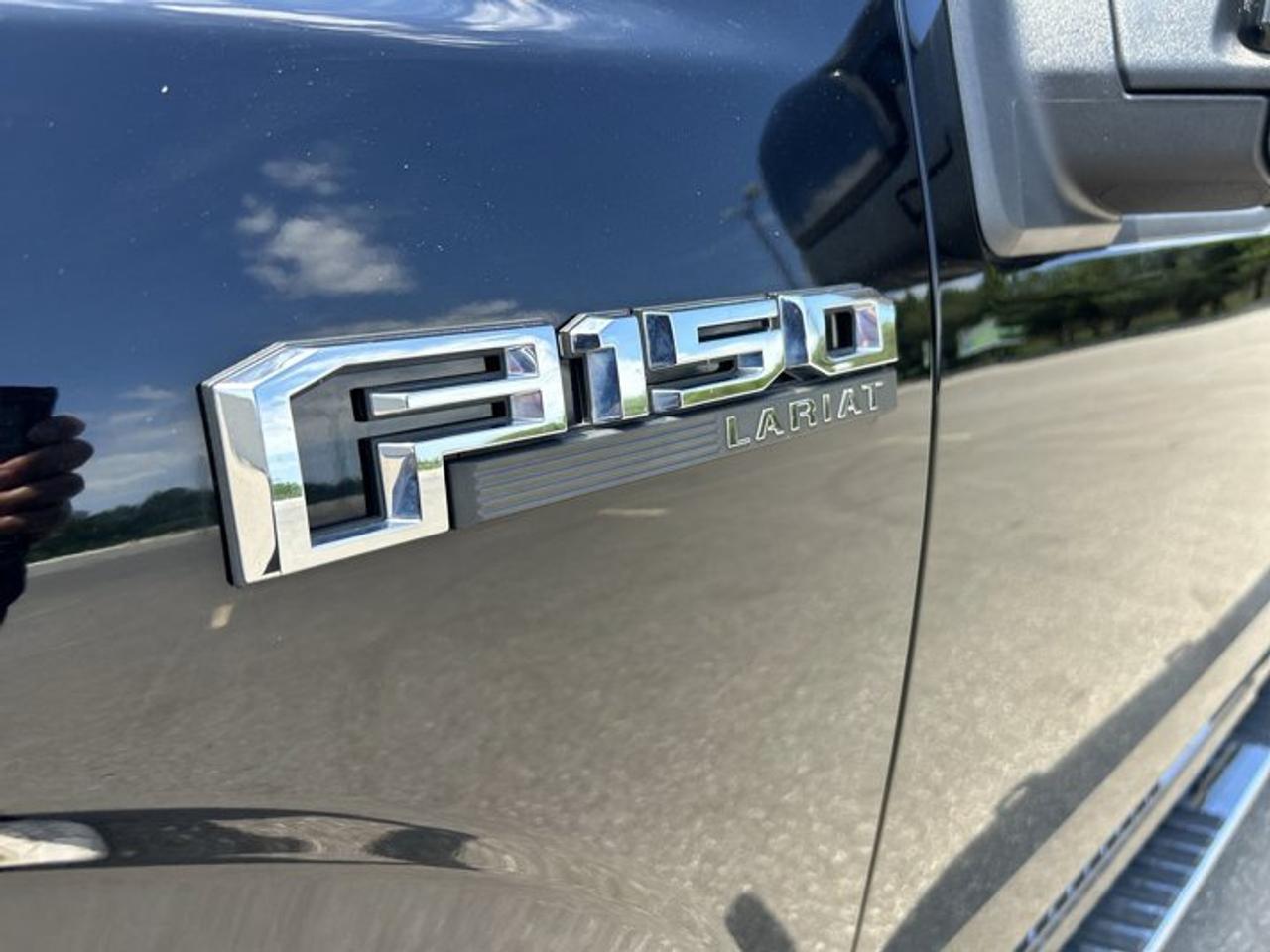 2018 Ford F-150 LARIAT SuperCrew 5.5' Box 4WD | No Accidents | Vent. Front Seats Photo