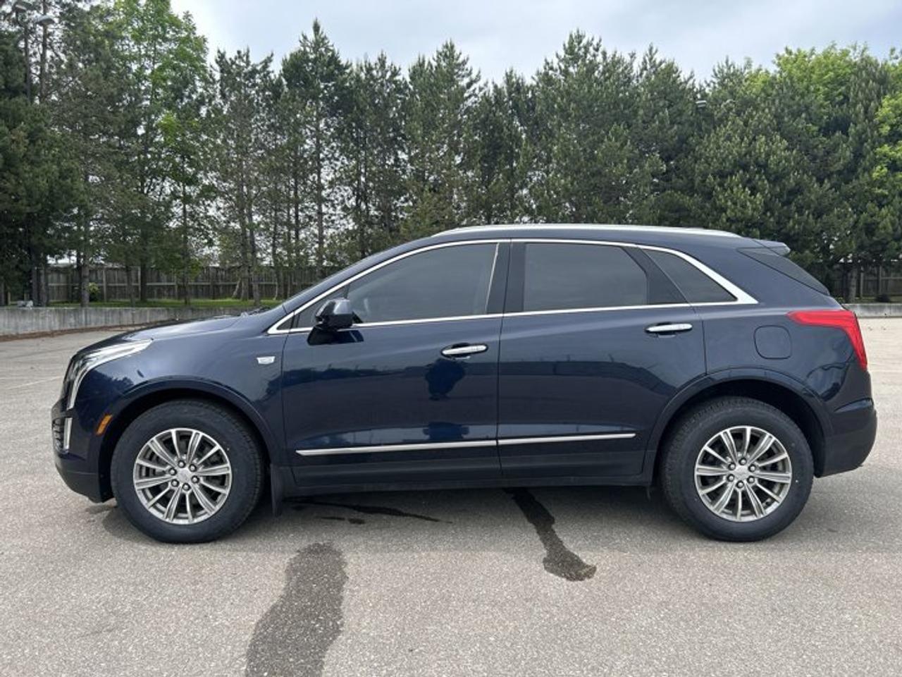 2017 Cadillac XT5 Luxury AWD | Panoramic Sunroof | Leather Seats Photo