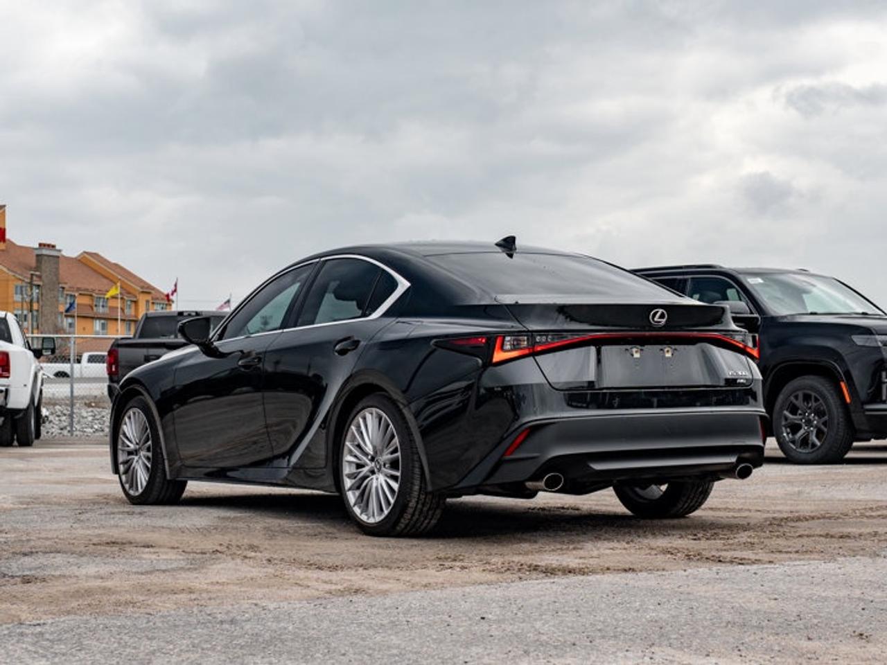 2025 Lexus IS IS 300 Photo