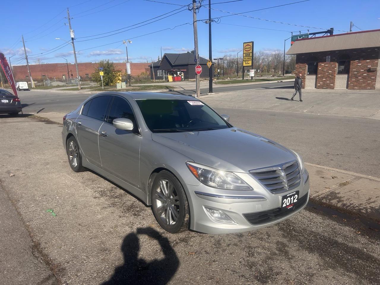 2012 Hyundai Genesis 4dr Sdn V6 w/Premium Pkg Photo