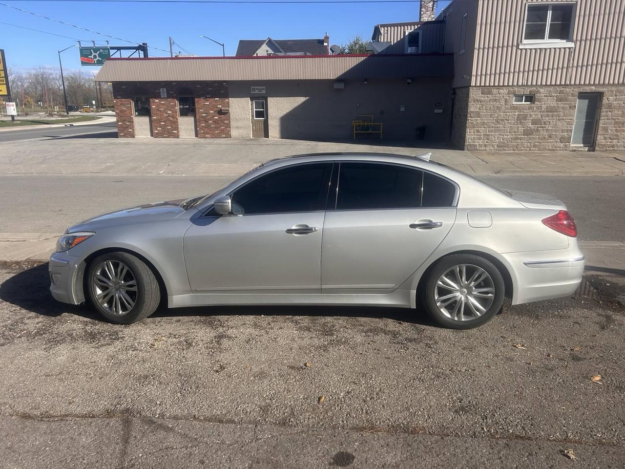 2012 Hyundai Genesis 3.8L Photo