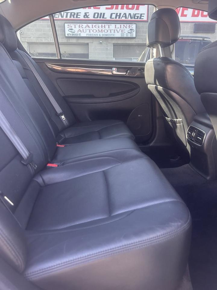 2012 Hyundai Genesis 3.8L Photo