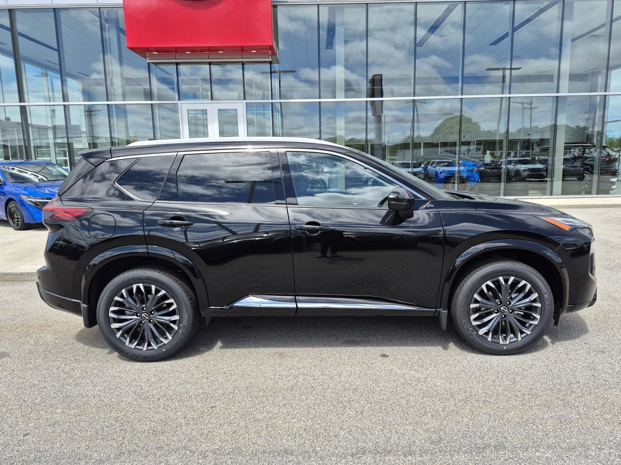 2026 Nissan ROGUE PLATINUM  Photo