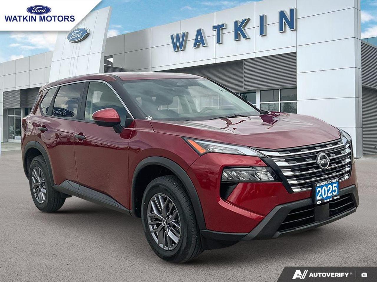 2025 Nissan Rogue AWD S Photo6