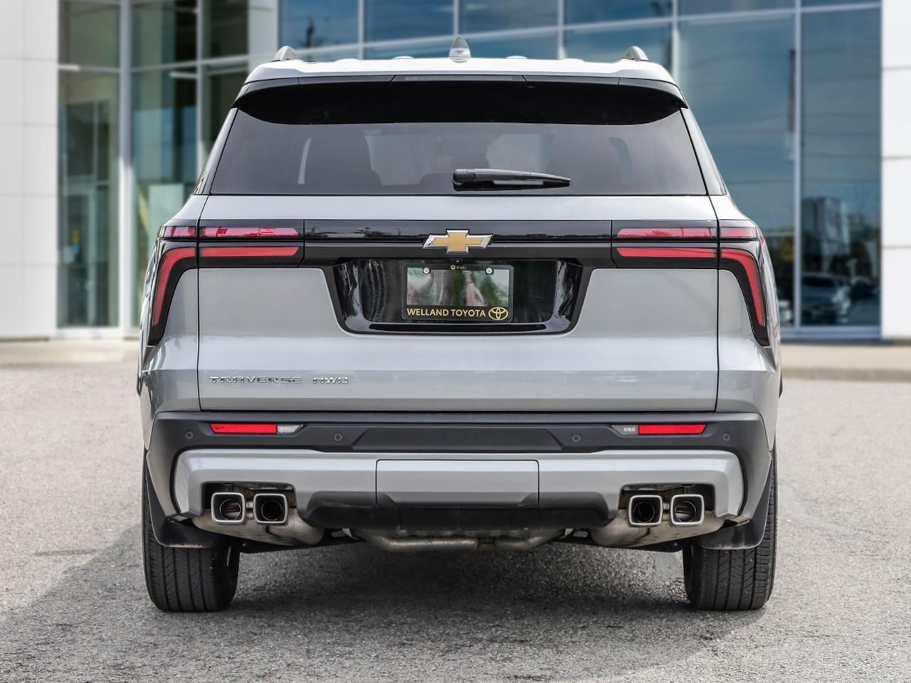 2025 Chevrolet Traverse LT Photo