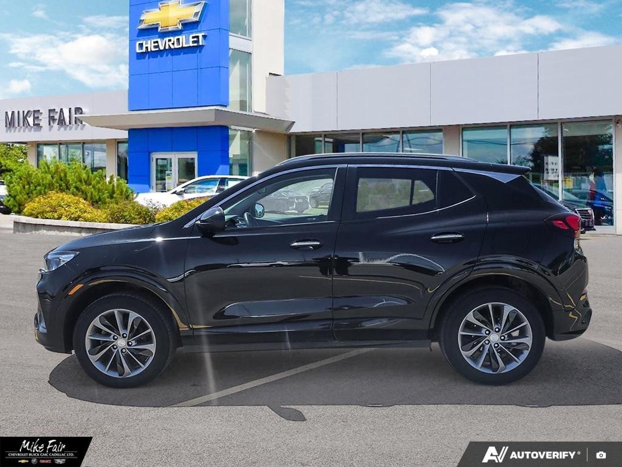 2022 Buick Encore GX Select AWD Photo2