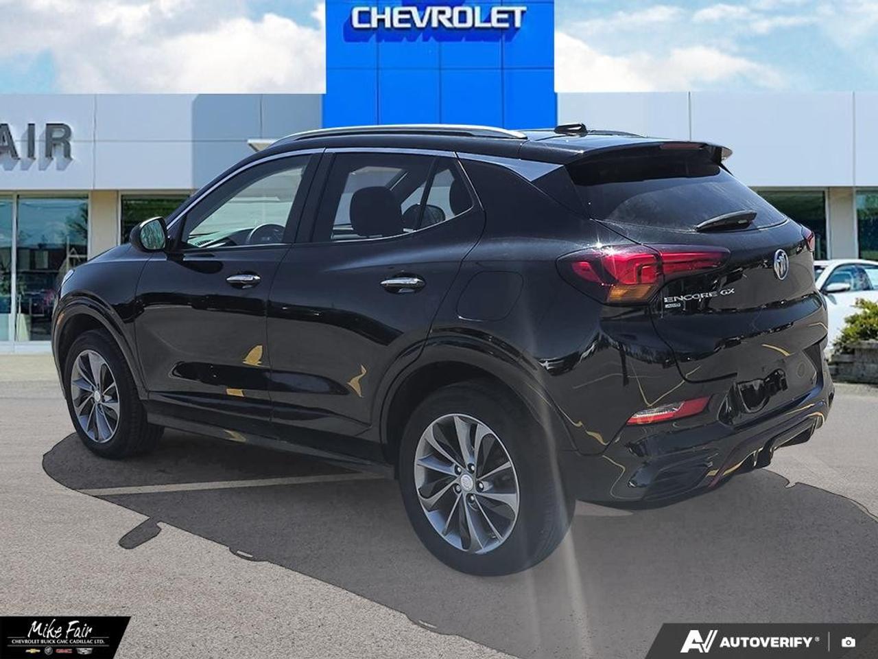 2022 Buick Encore GX Select AWD Photo3