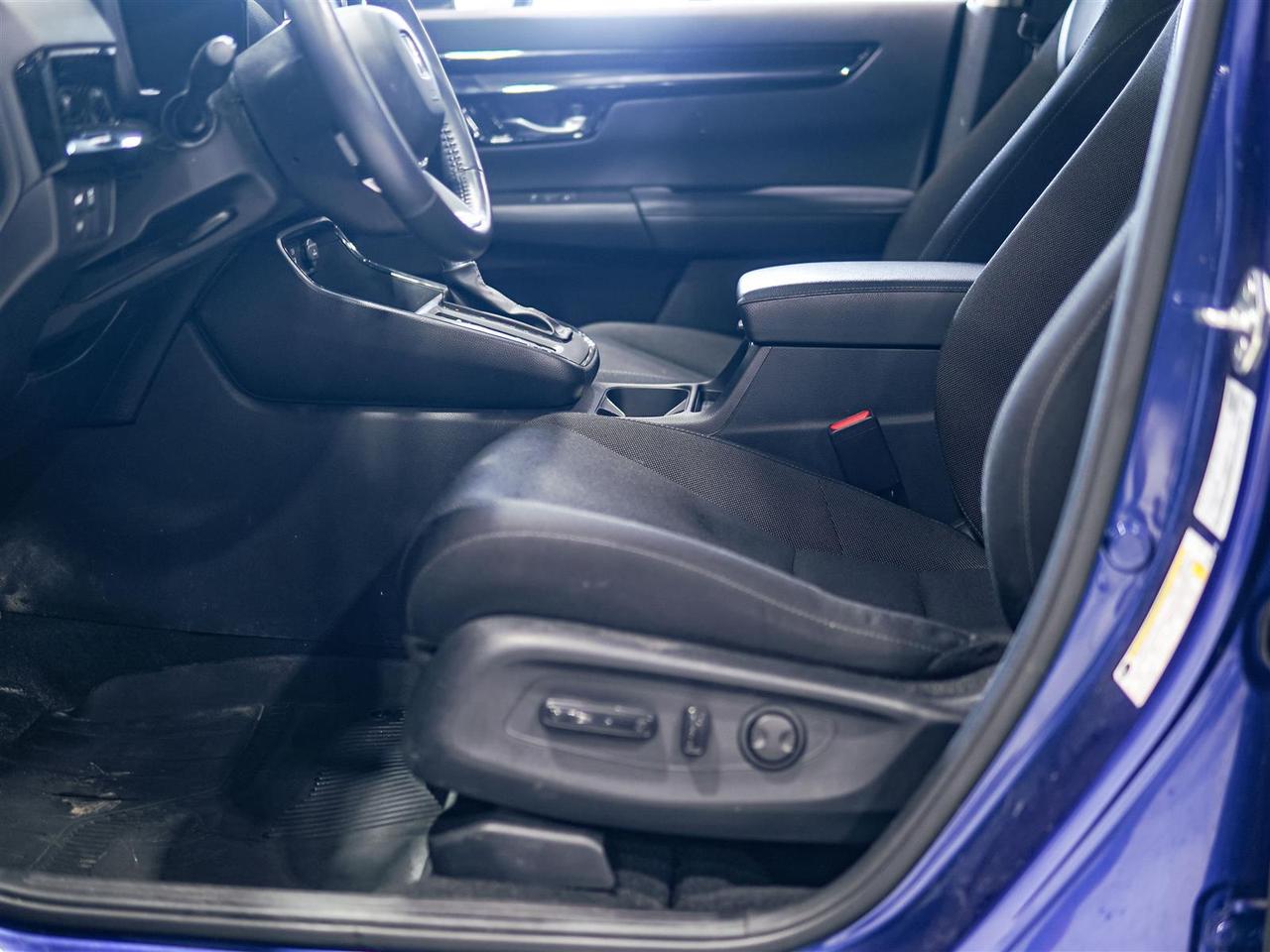 2025 Honda CR-V SPORT AWD | NO ACCIDENTS | ONE OWNER Photo