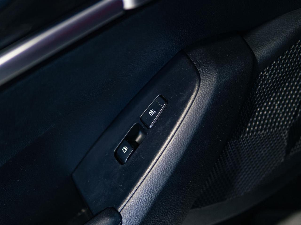 2023 Kia Seltos EX-Premium AWD | LEATHER | SUNROOF | NAV Photo