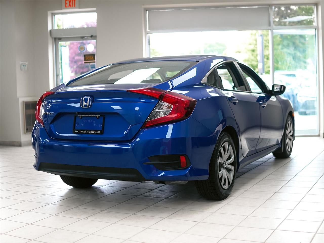 2018 Honda Civic LX | NO ACCIDENTS | HONDA SERVICED Photo