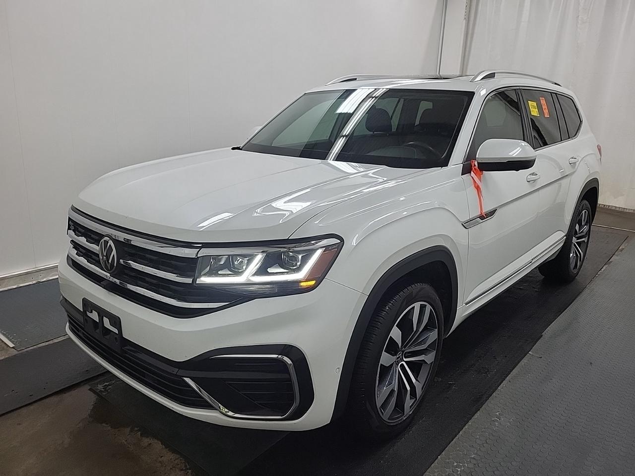 2023 Volkswagen Atlas EXECLINE | RLINE | NO ACCIDENTS | DEALER SERVICED Photo