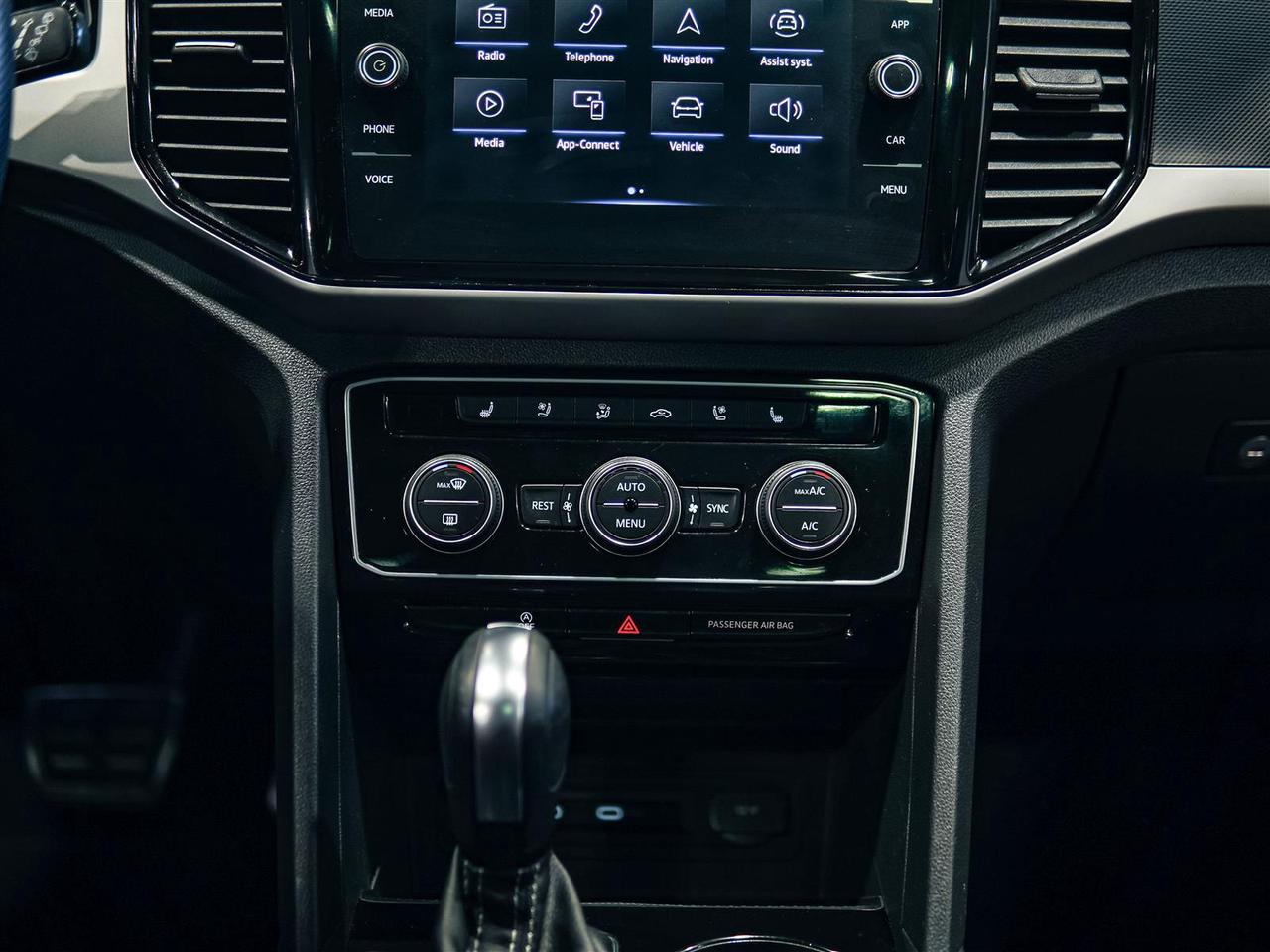 2023 Volkswagen Atlas EXECLINE | RLINE | NO ACCIDENTS | DEALER SERVICED Photo