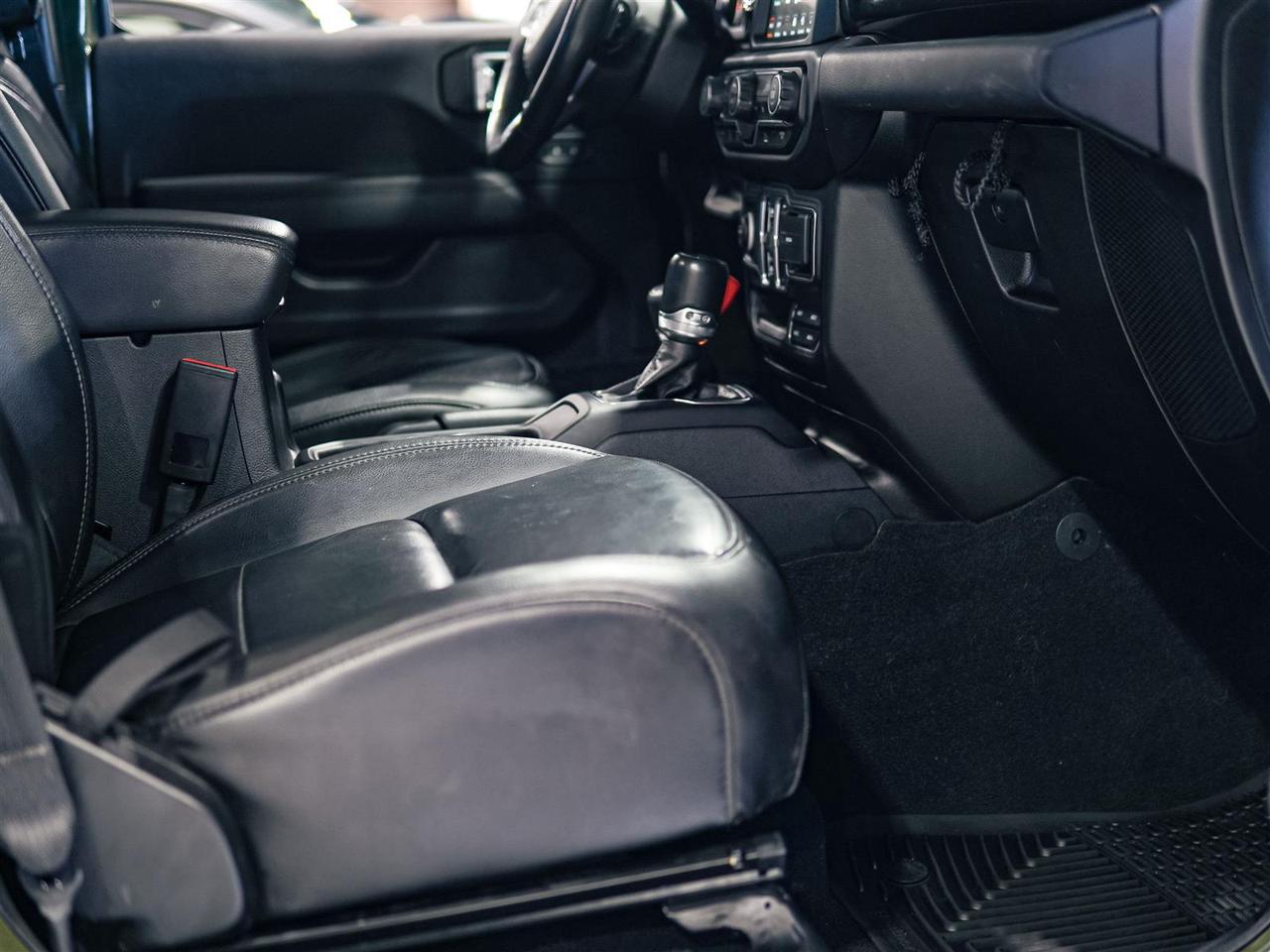 2023 Jeep Wrangler SAHARA ALTITUDE | 4X4 | LEATHER | 3.6 6 CYL | NO ACCIDENTS Photo