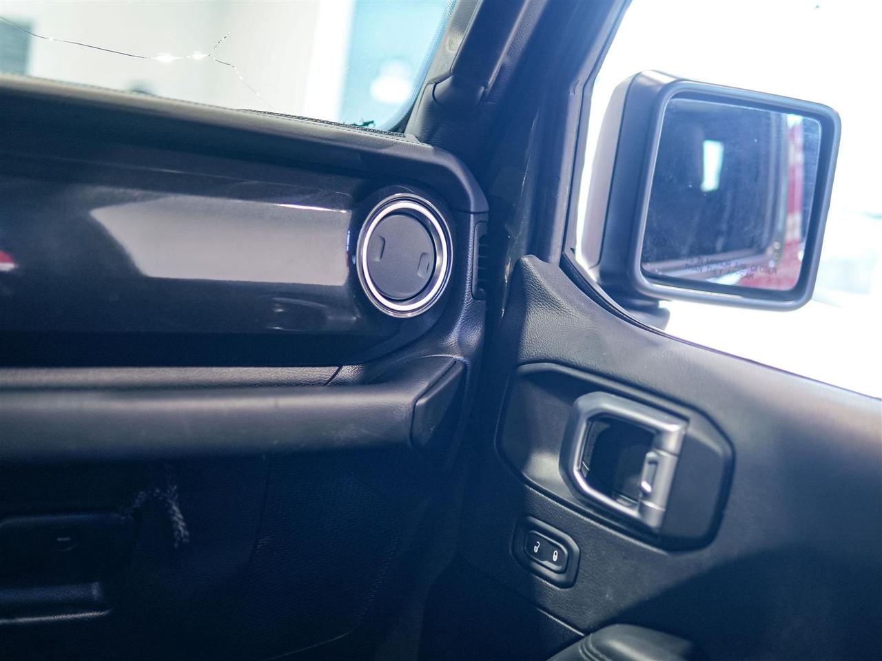 2023 Jeep Wrangler SAHARA ALTITUDE | 4X4 | LEATHER | 3.6 6 CYL | NO ACCIDENTS Photo