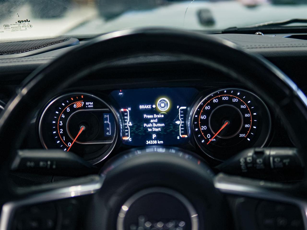 2023 Jeep Wrangler SAHARA ALTITUDE | 4X4 | LEATHER | 3.6 6 CYL | NO ACCIDENTS Photo