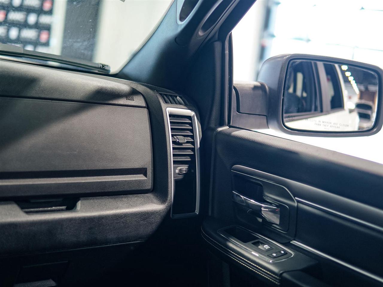 2022 RAM 1500 Classic WARLOCK | CREW | 4X4 | SOUND + TECH + PREF PKG Photo