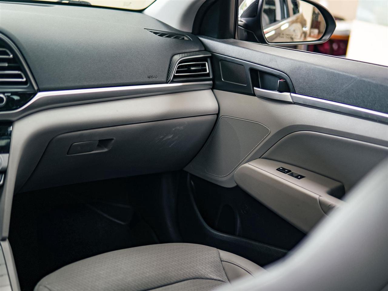 2020 Hyundai Elantra LUXURY | NO ACCIDENTS | LEATHER | SUNROOF Photo