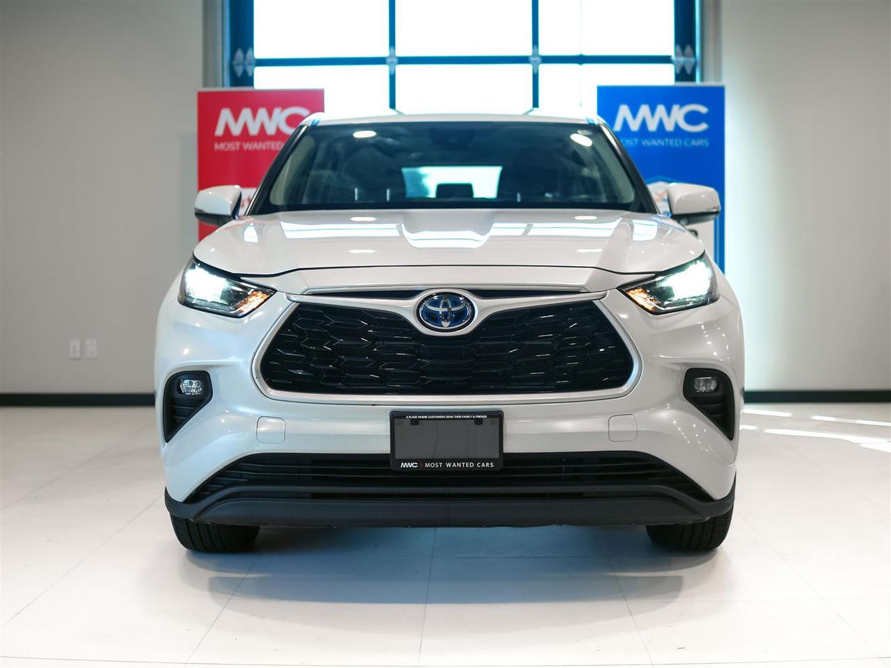 2023 Toyota Highlander HYBRID LE HYBRID | NO ACCIDENTS | TOYOTA SERVICED Photo
