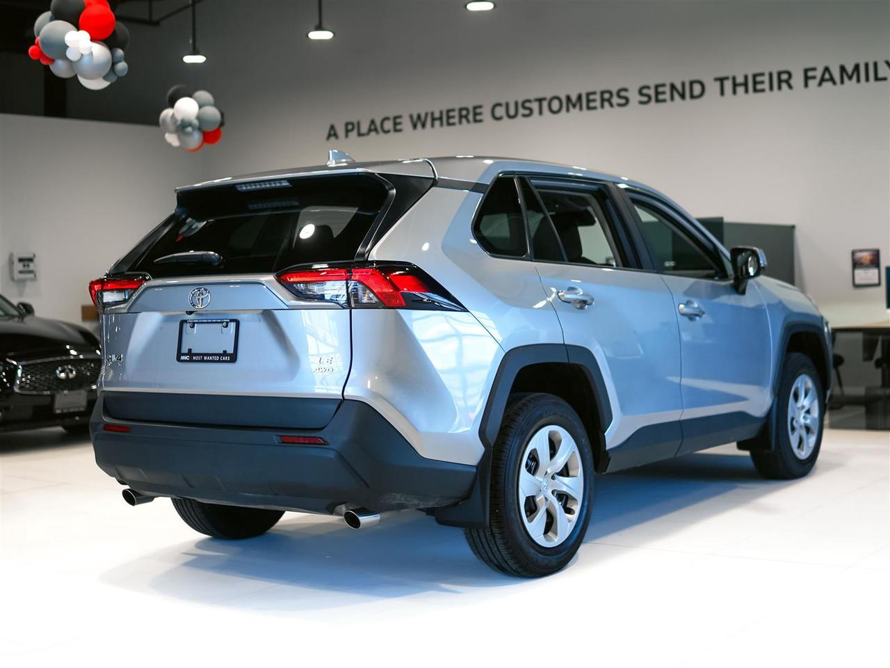2025 Toyota RAV4 LE AWD | NO ACCIDENTS | BLIND SPOT Photo