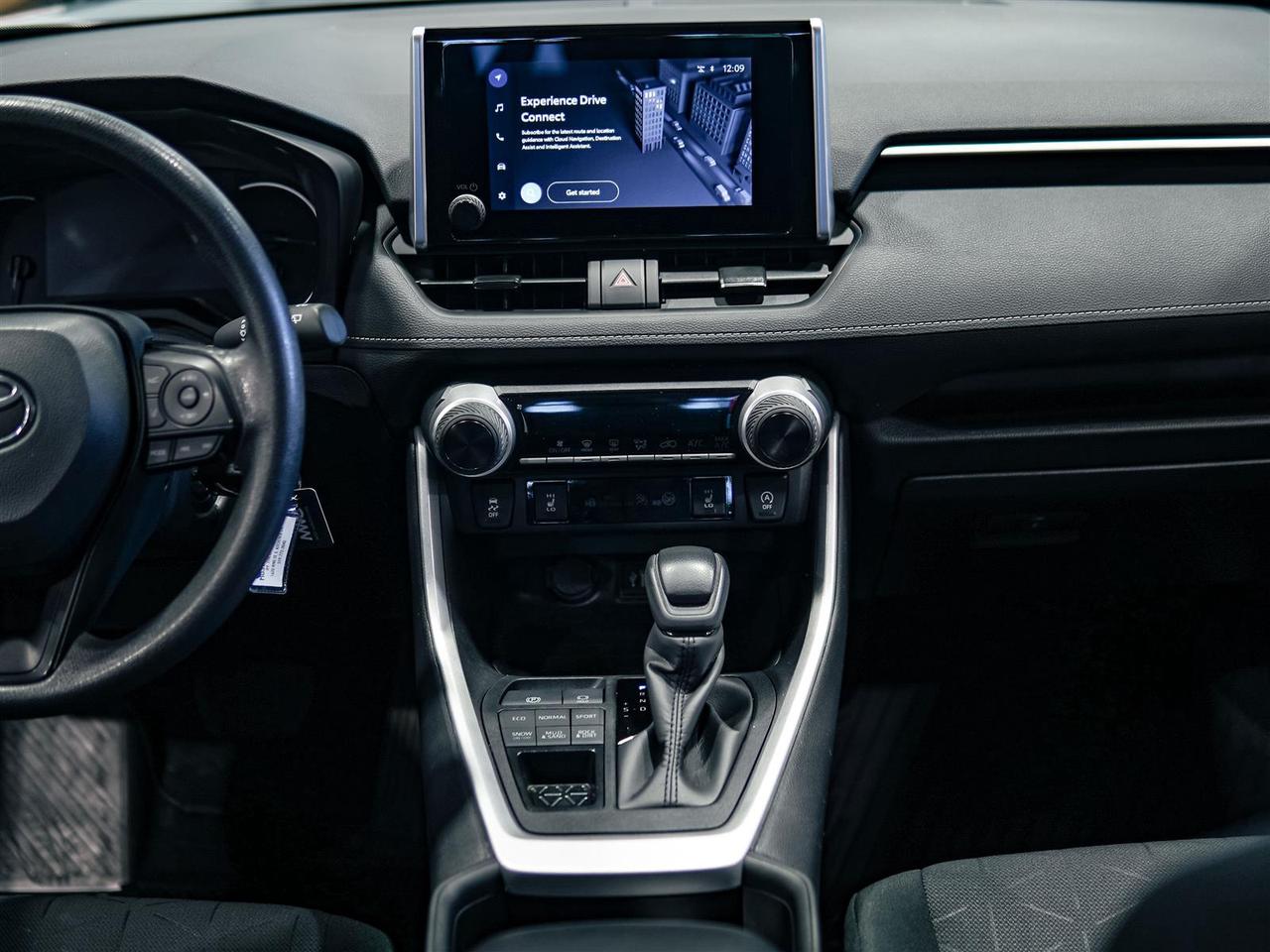 2025 Toyota RAV4 LE AWD | NO ACCIDENTS | BLIND SPOT Photo