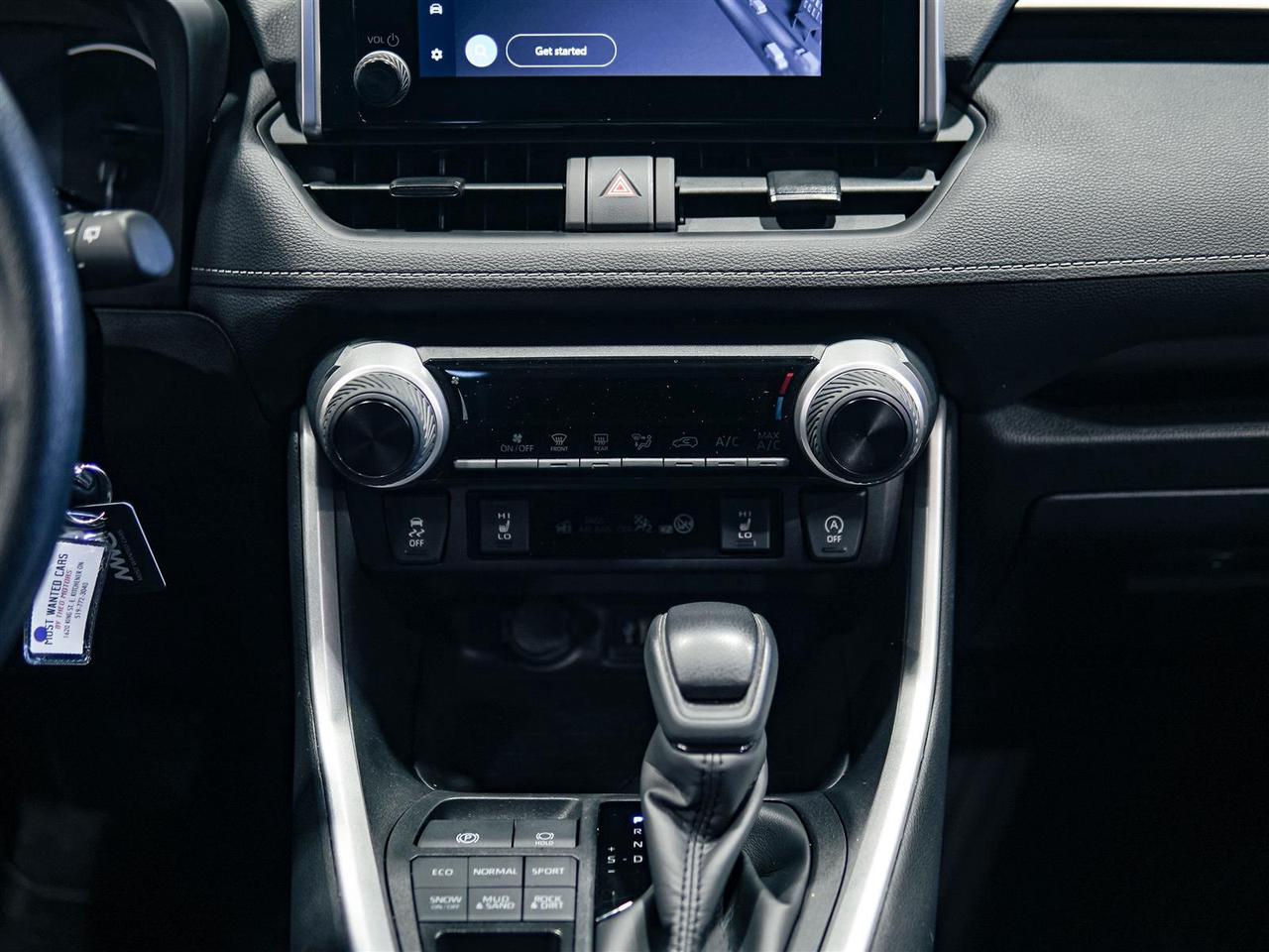 2025 Toyota RAV4 LE AWD | NO ACCIDENTS | BLIND SPOT Photo
