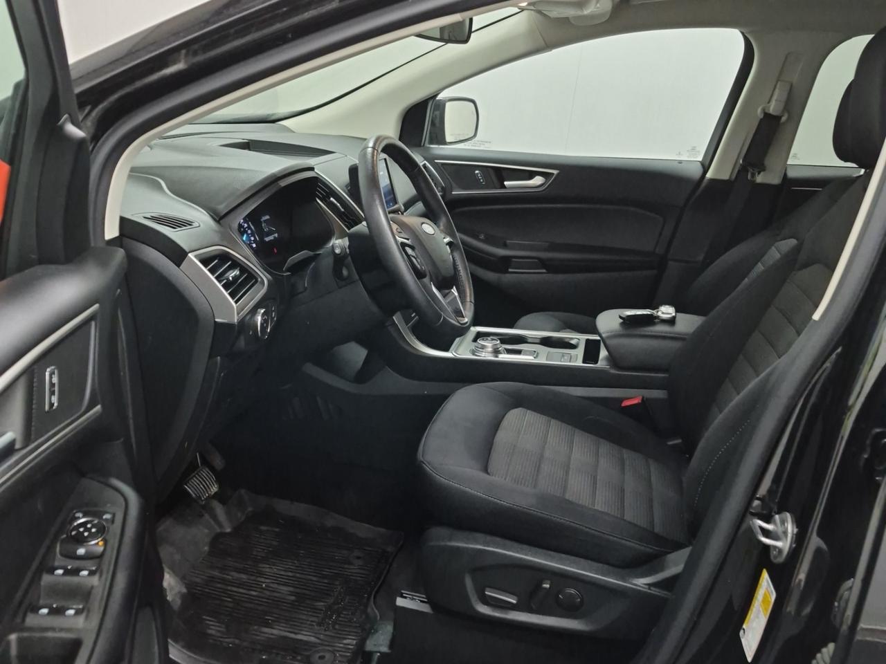 2022 Ford Edge SEL AWD | NO ACCIDENTS | DEALER SERVICED Photo