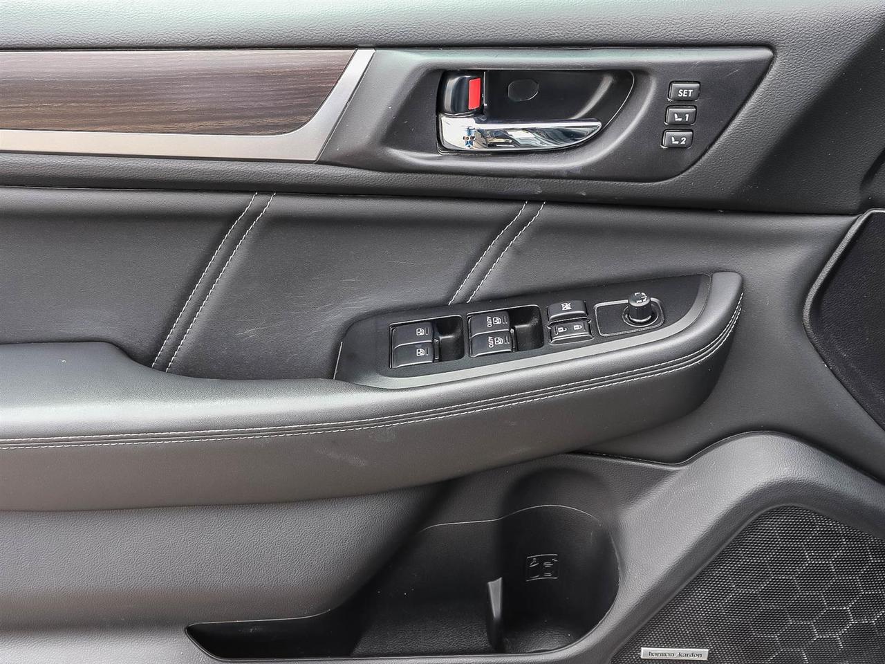 2019 Subaru Legacy LIMITED Photo