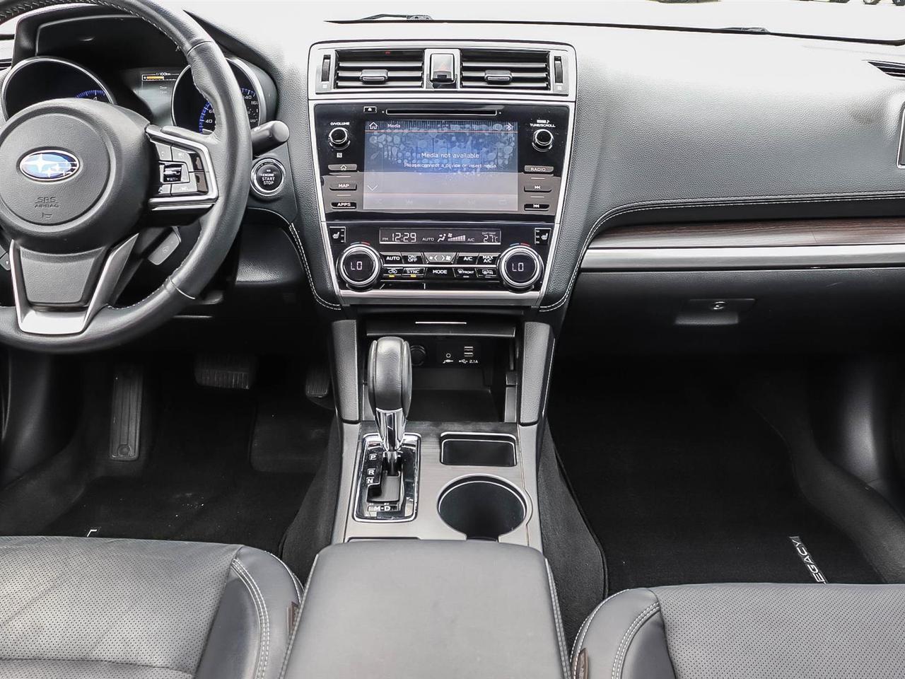 2019 Subaru Legacy LIMITED Photo
