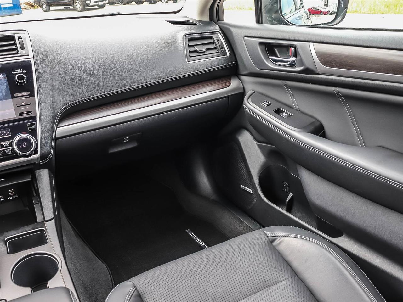 2019 Subaru Legacy LIMITED Photo