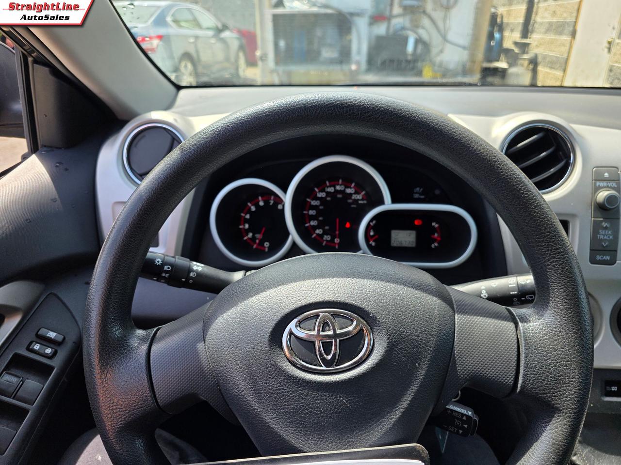2009 Toyota Matrix Base 4-Speed AT Photo