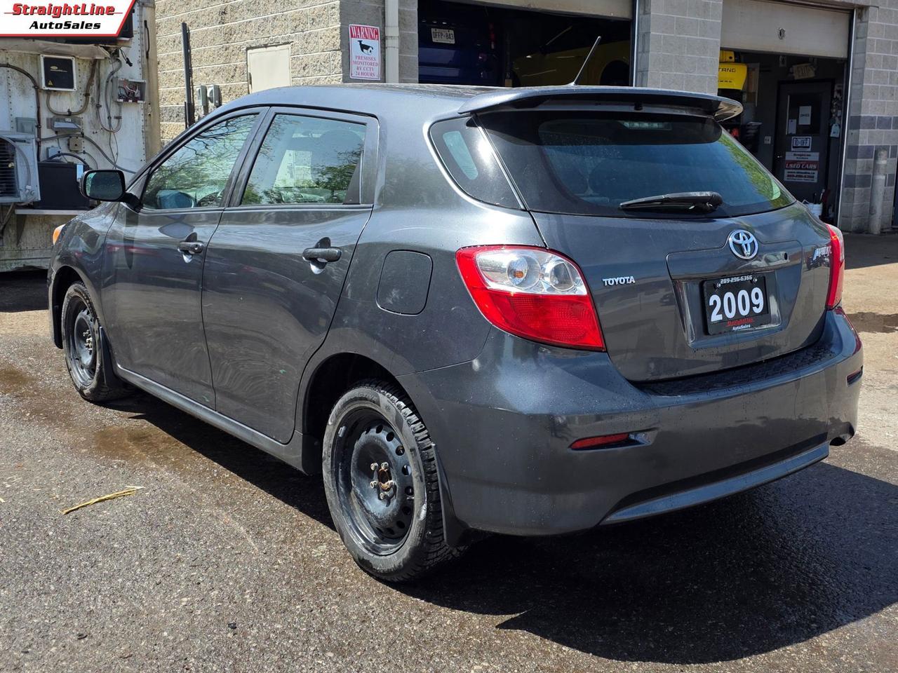 2009 Toyota Matrix Base 4-Speed AT Photo
