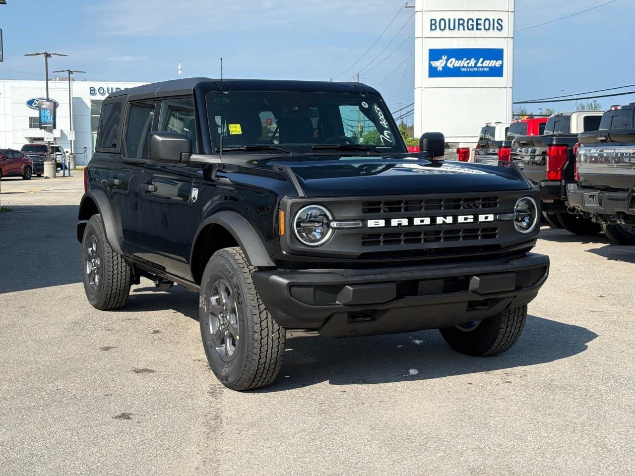 2026 Ford Bronco Big Bend 4 Door 4x4 Photo3