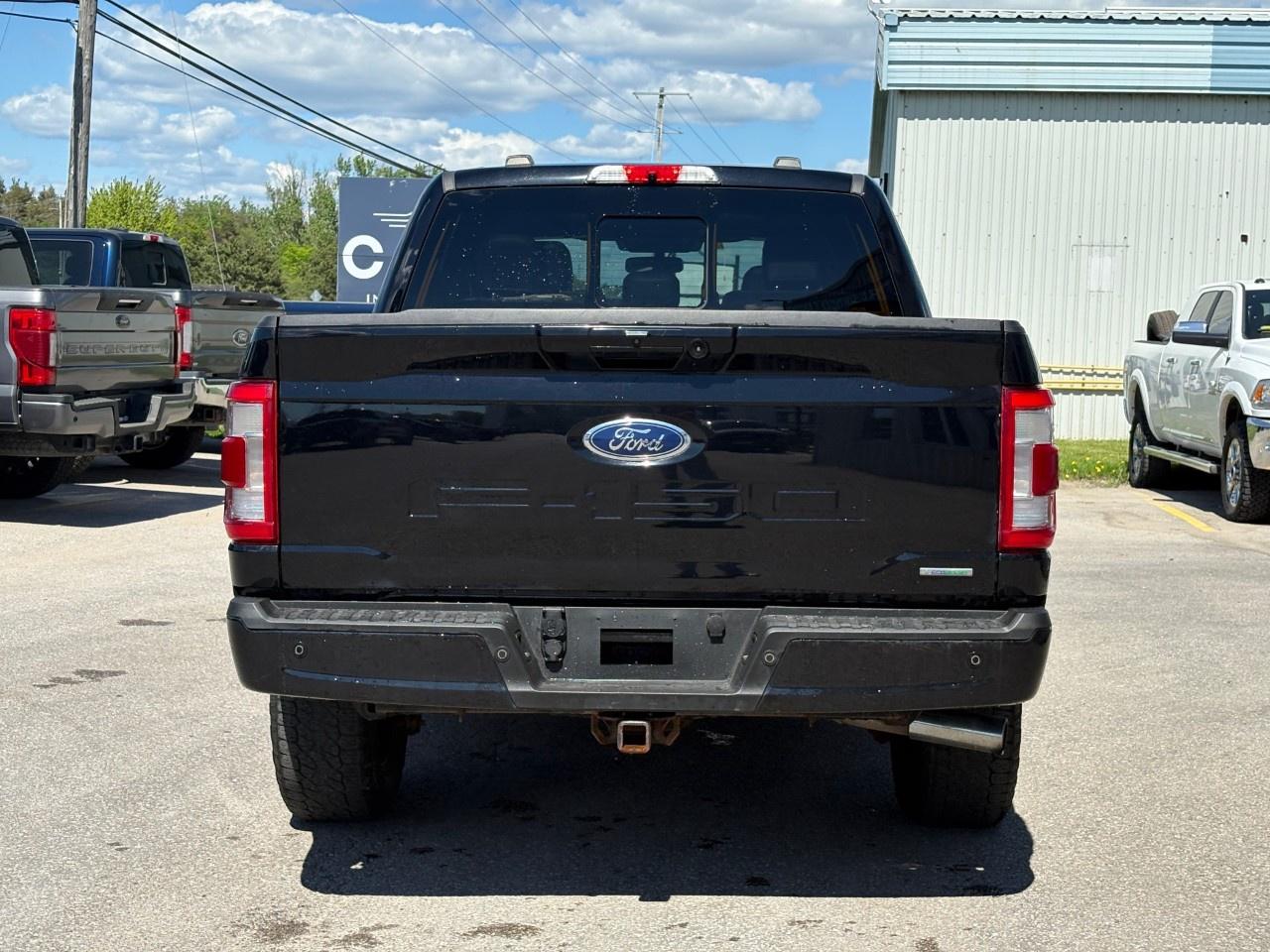 2021 Ford F-150 Lariat 4WD SuperCrew 5.5' Box Photo