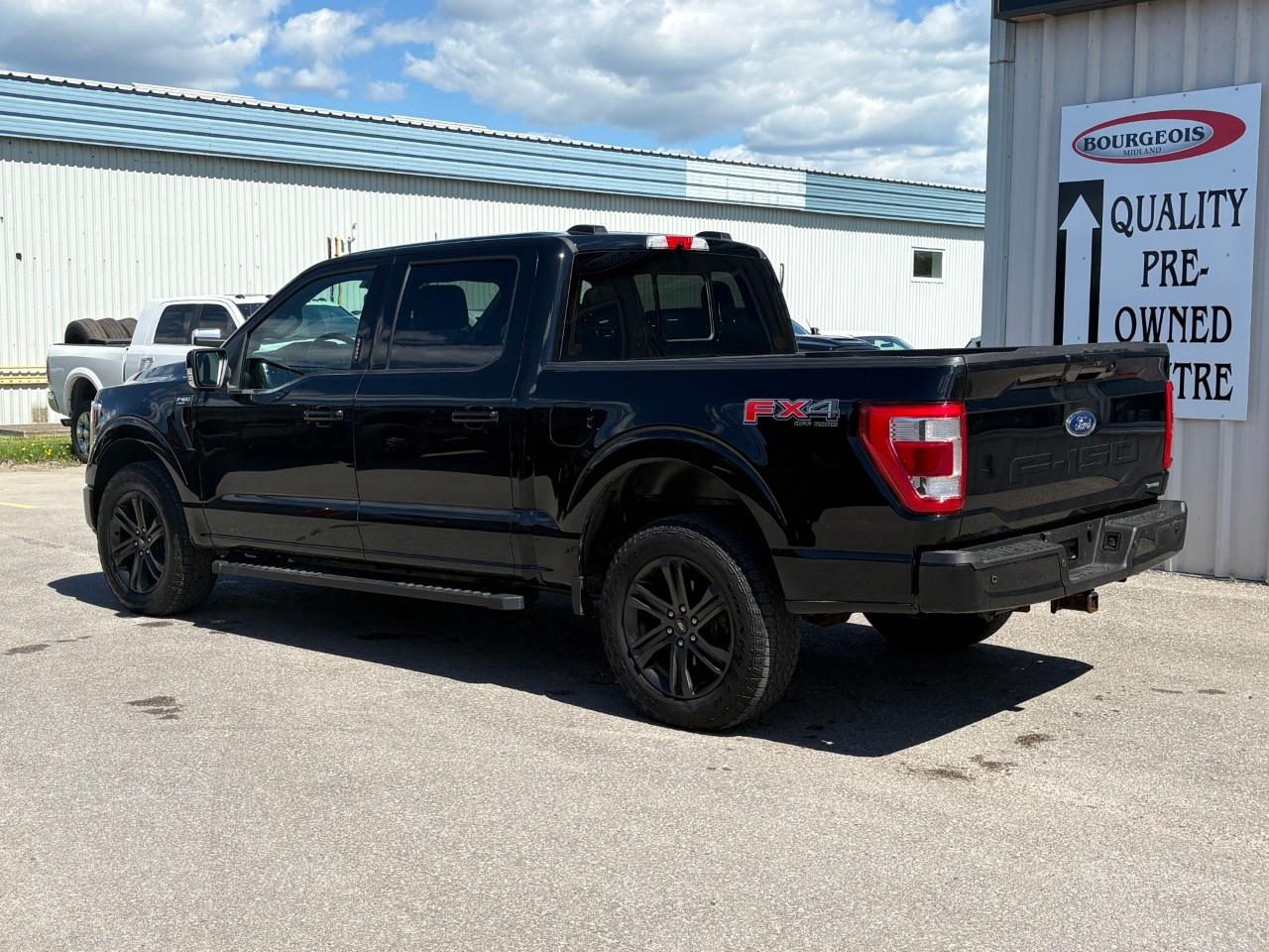 2021 Ford F-150 Lariat 4WD SuperCrew 5.5' Box Photo