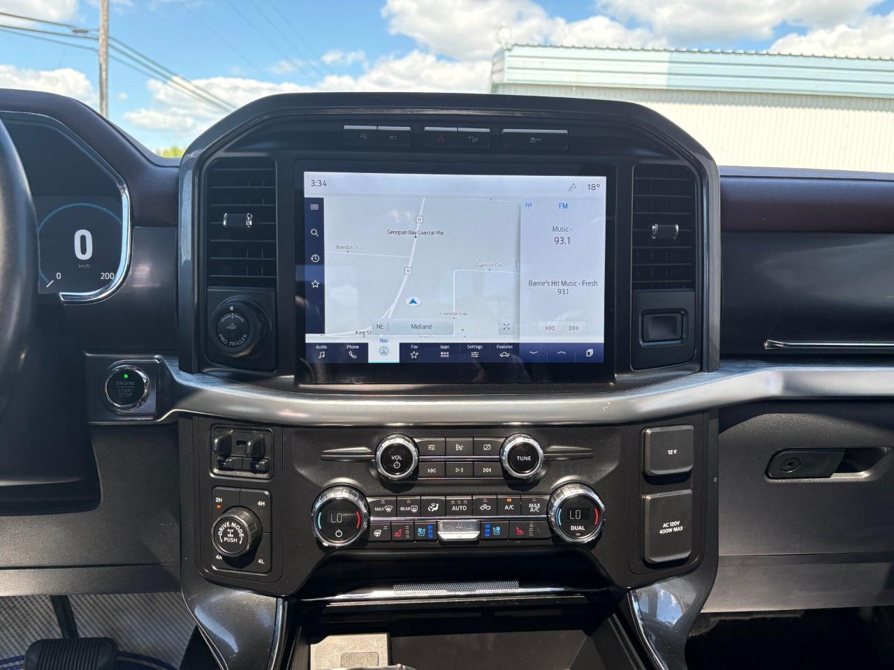 2021 Ford F-150 Lariat 4WD SuperCrew 5.5' Box Photo