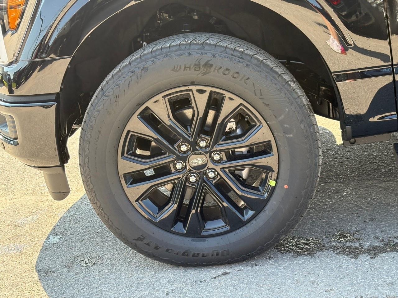 2026 Ford F-150 Lariat 4WD SuperCrew 5.5' Box Photo