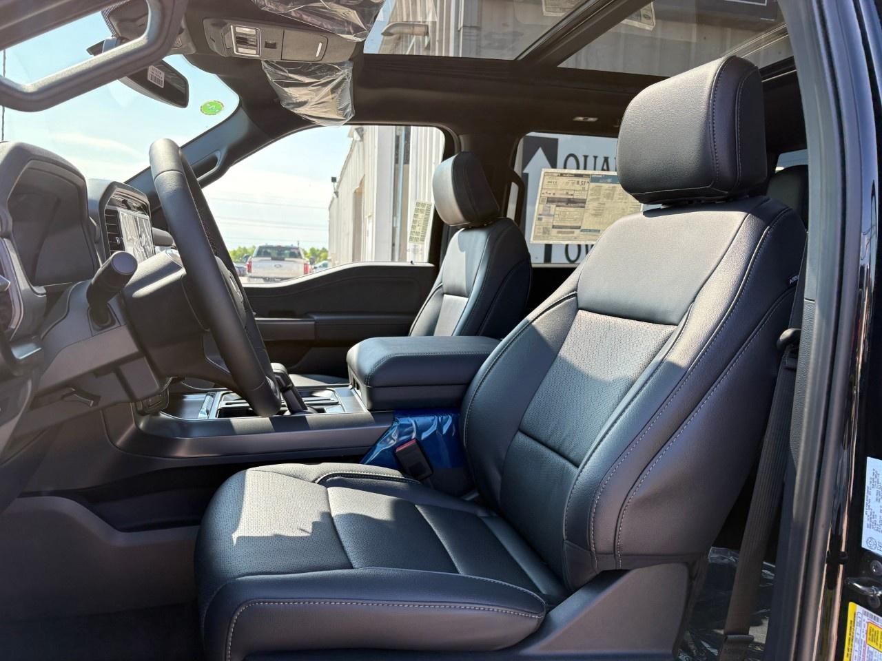 2026 Ford F-150 Lariat 4WD SuperCrew 5.5' Box Photo