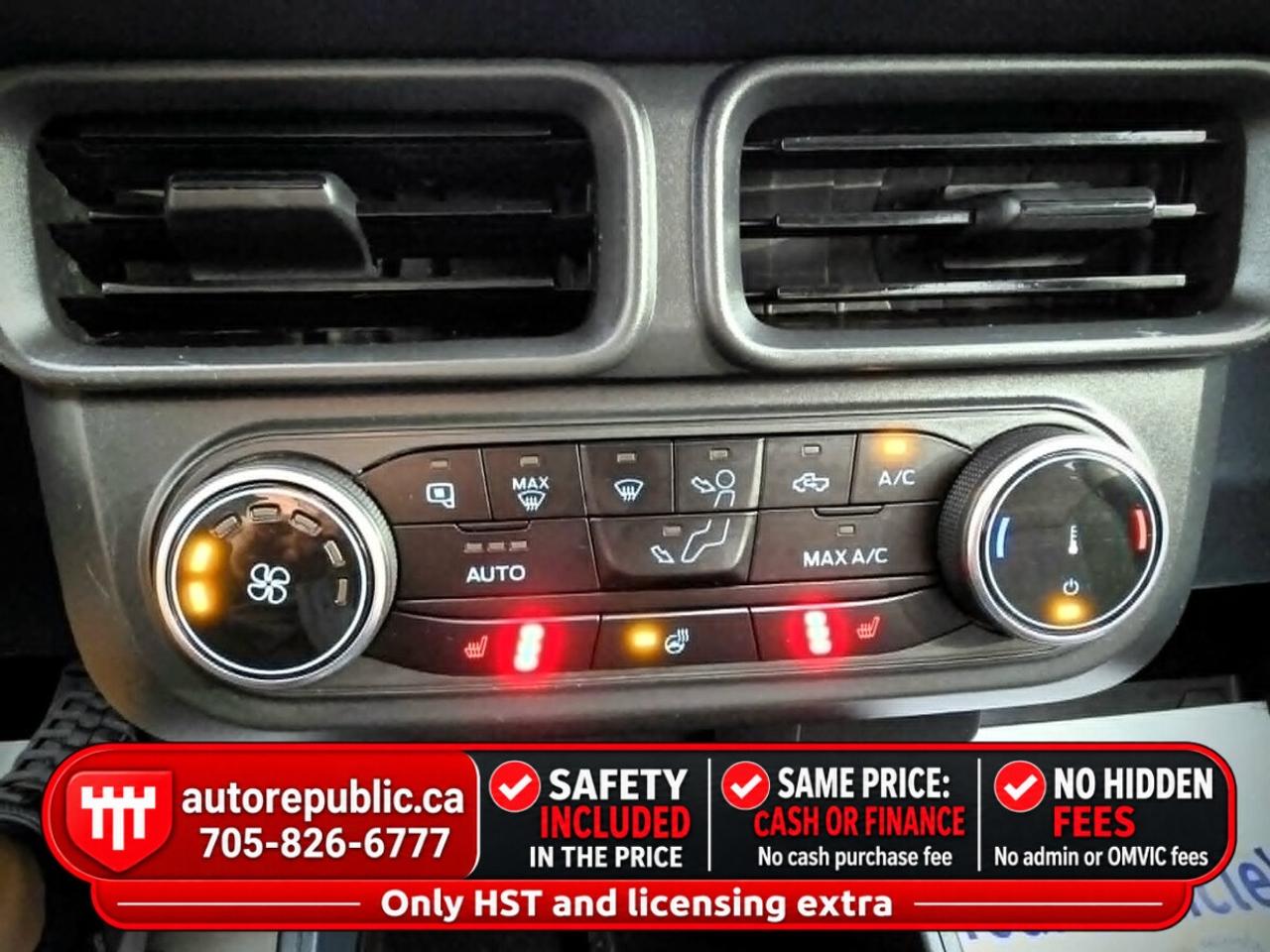 2023 Ford Maverick XLT AWD Certified Well Maintained Photo