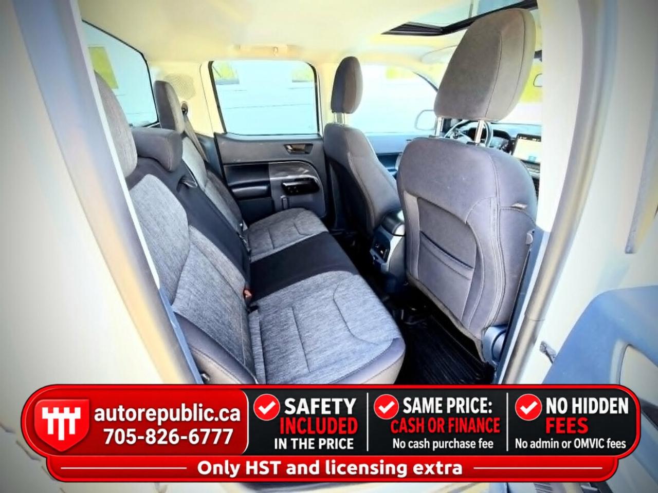 2023 Ford Maverick XLT AWD Certified Well Maintained Photo