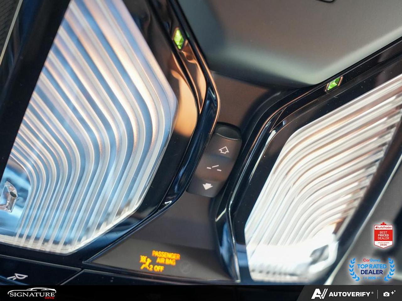 2024 BMW 3 Series 330i xDrive Photo