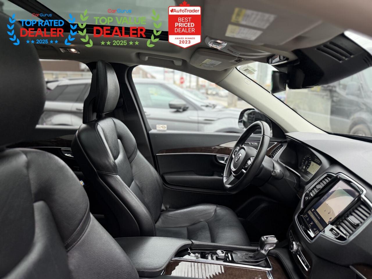 2016 Volvo XC90 MOMENTUM | PANO | 7 SEATER | LOADED Photo