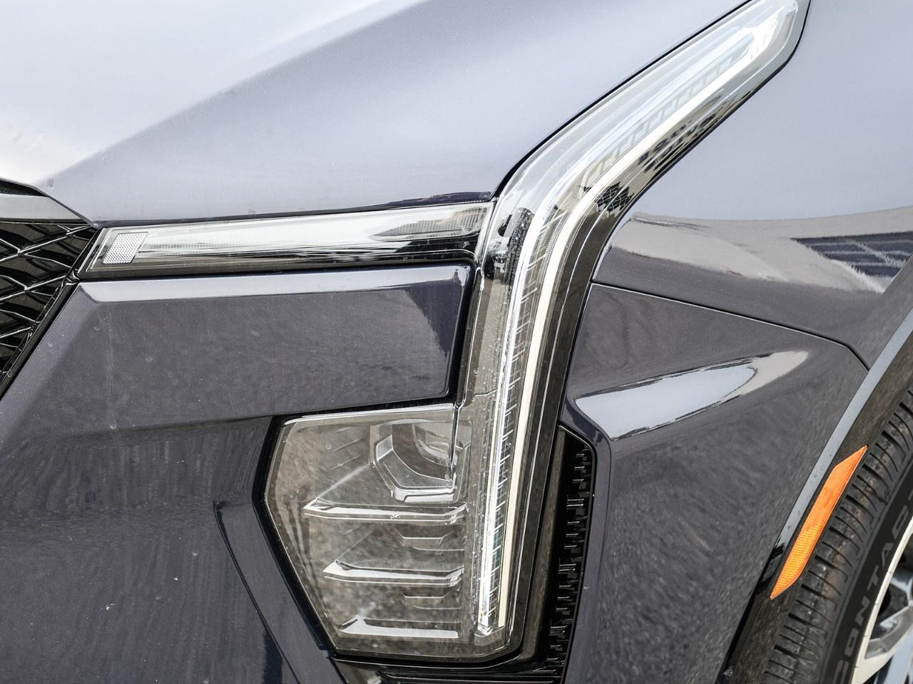 2025 Cadillac XT4 AWD 4dr Sport Photo