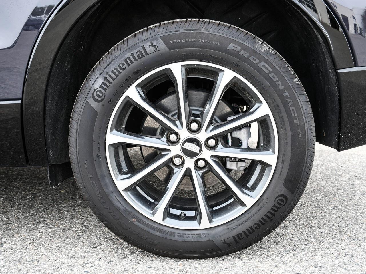2025 Cadillac XT4 AWD 4dr Sport Photo