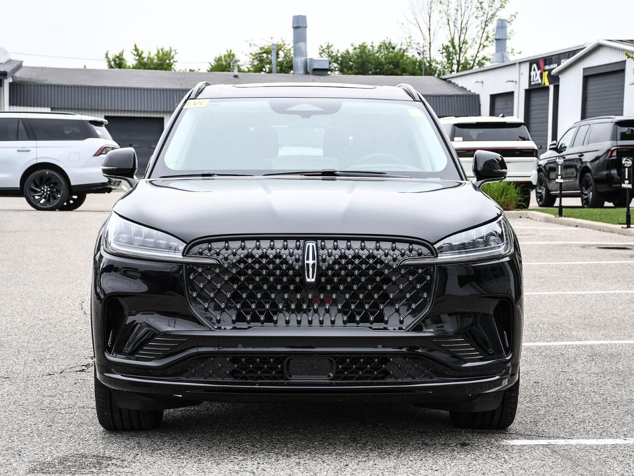 2026 Lincoln Aviator Reserve AWD Photo