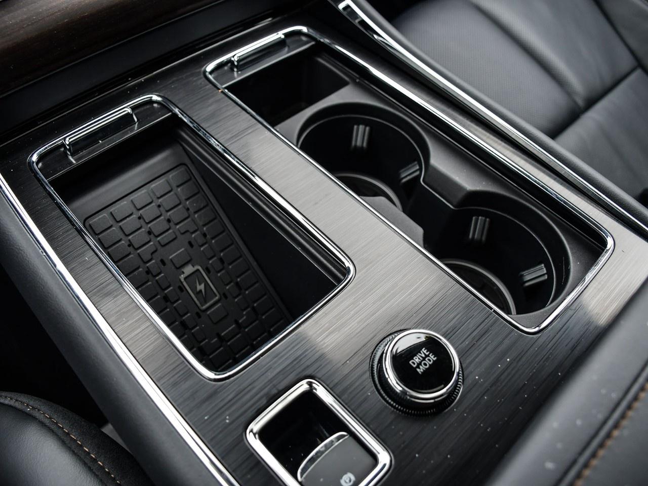 2026 Lincoln Aviator Reserve AWD Photo